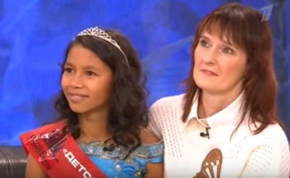 Liza ima nekoliko nagrada sa takmičenjima lepote, a čak je dobila i svoj prvi angažman kao model