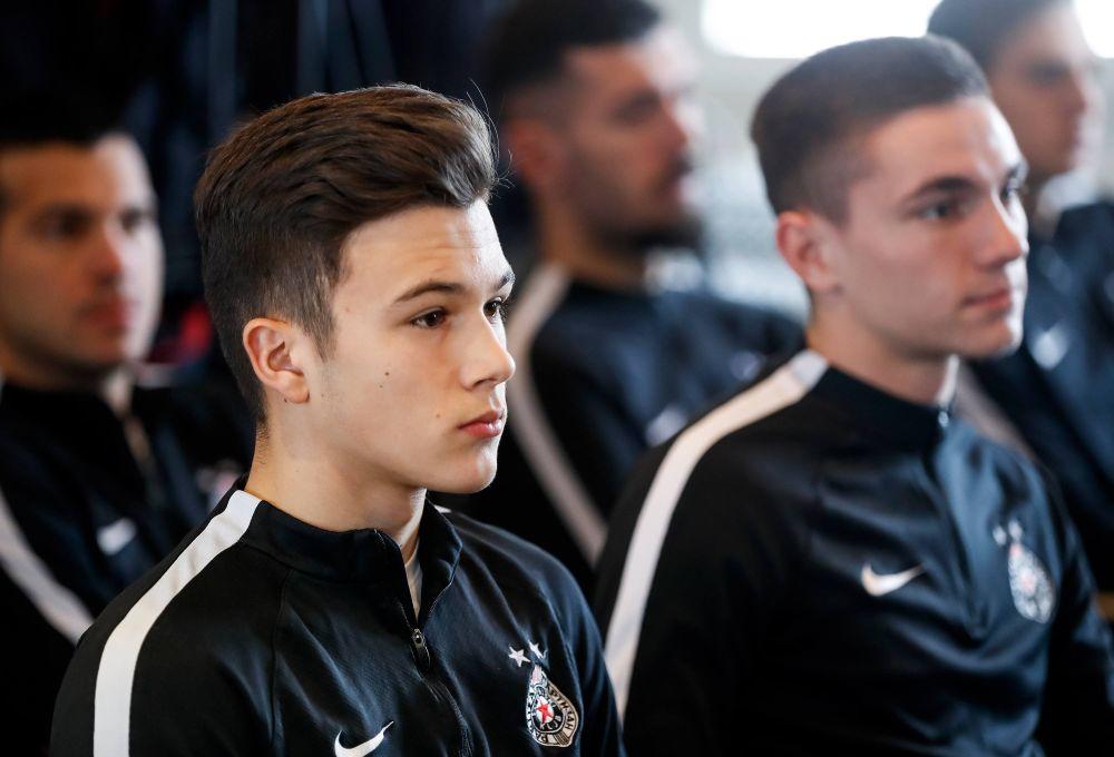 Filip Stevanović se najviše druži sa svojim vršnjacima u prvom timu Partizana