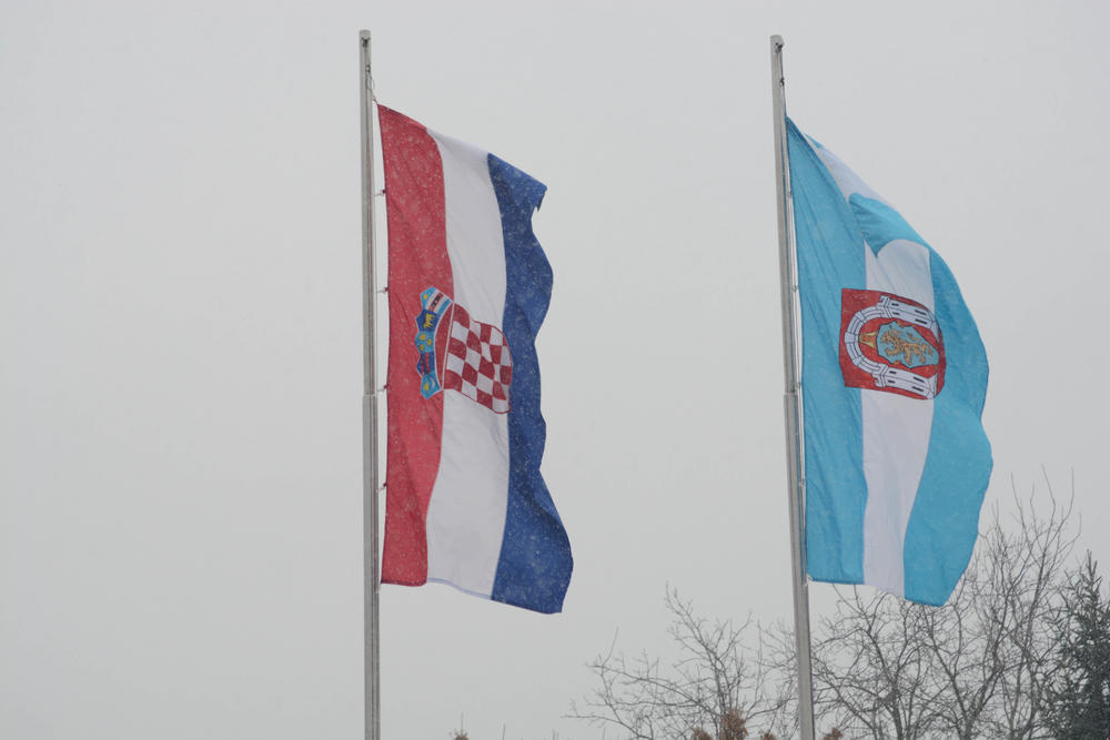 Zastave se vijore na svakom koraku, Vukovar  