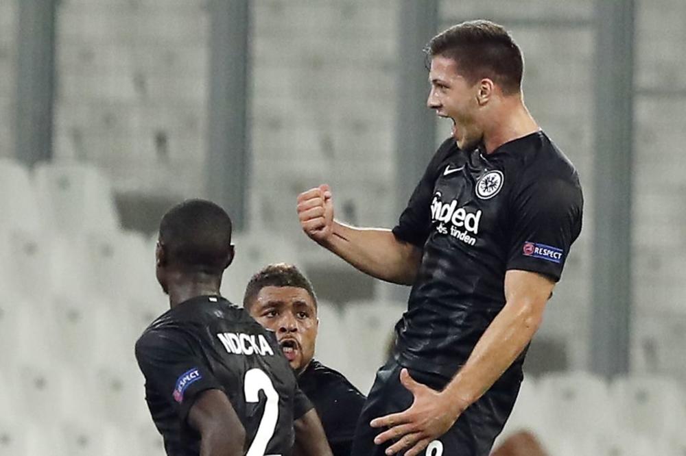 LUKA JOVIĆ U REALU?! SAD I ODMAH! Gde ima dima, ima i vatre, a ovde baš kulja trenutno!