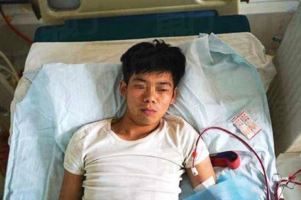 PRODAO BUBREG DA KUPI MOBILNI! Sada živi u krevetu i ne može bez DIJALIZE (VIDEO)