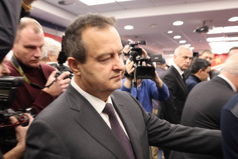 KO GOD SE IZ AMERIKE BAVI SRBIJOM PROPADA, PROPAŠĆE I EU! Dačić otkrio KO JE i na KOJE MESTO bacio KLETVU