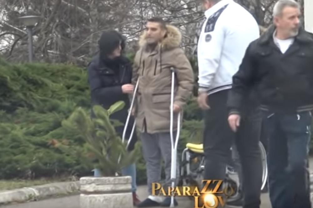 NECENZURISAN SNIMAK DARKA LAZIĆA! Uspeo je da stoji na nogama samo 3 MINUTA, a njegov HOD je zastrašujući