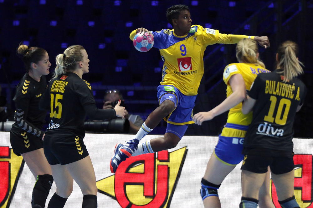 Pre mesec i po dana je igrala protiv Srbije, a sad je odlučila da prekine karijeru u 26. godini i promeni pol!