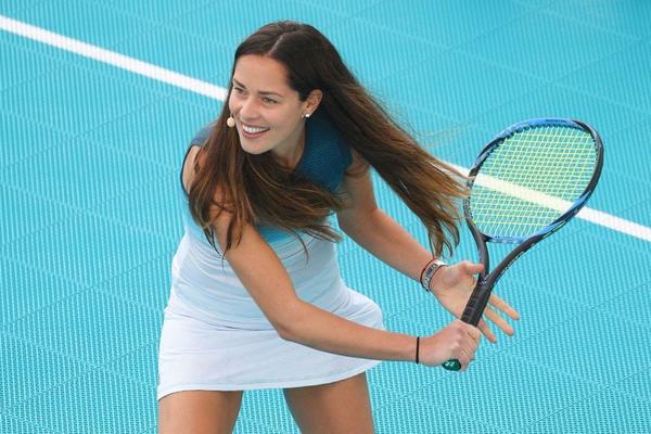 ANA, REKET TI STOJI BOLJE NEGO IKAD: Ivanovićeva se vratila tenisu, nema ko nije gledao u nju u Melburnu!