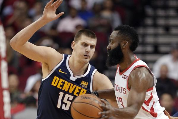 SAMO DA OSVOJI! Smanjio sebi platu za 14 miliona evra: "Dovedi koga je potrebno, meni daj novac koji preostane"