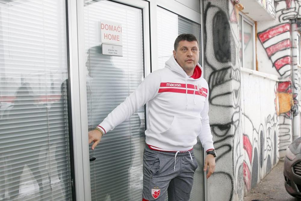 VLADAN MILOJEVIĆ NA POČETKU PRIPREMA: Sigurno da nećemo odbiti kvalitetnog igrača! Jirka je neosporno dobar igrač!