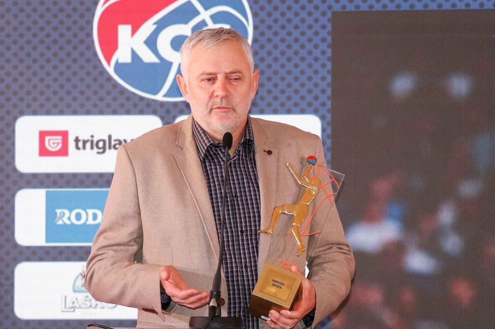 "KADA SE SAZNA ZAŠTO NEĆE DA IGRA...": Otac Nikole Jokića se oglasio posle SVEGA ŠTO SE DESILO!