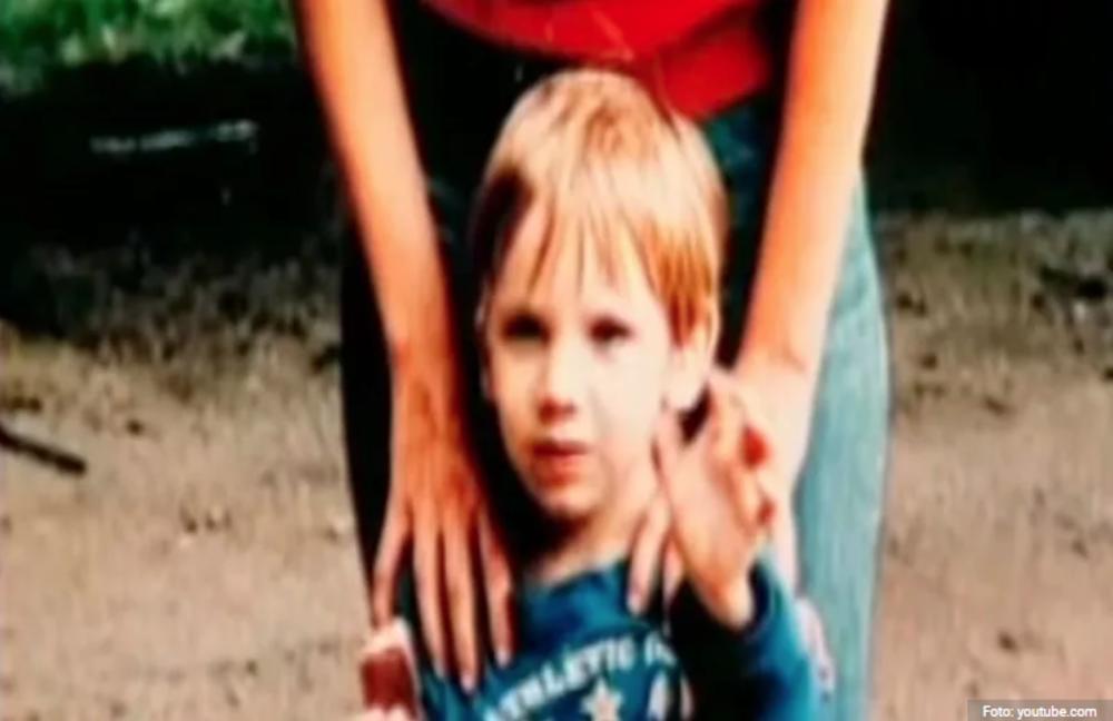 Dala je dečaka na usvajanje