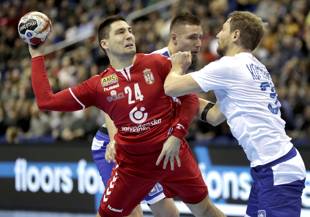 Lazar Kukić, jedan od najboljih igrača Srbije na ovom meču  