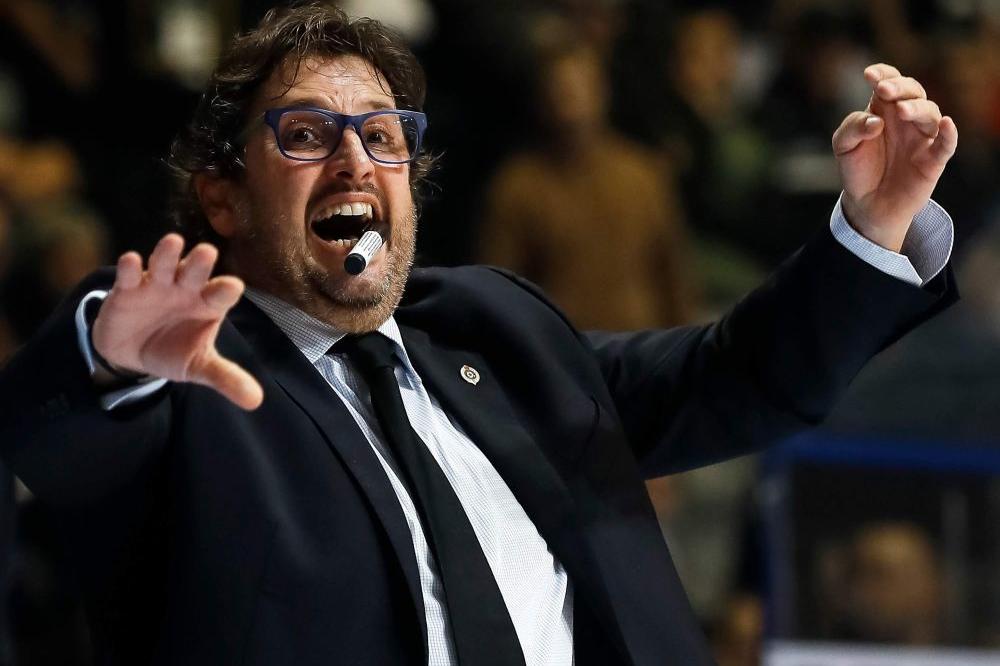 DOŠAO SAM NA DAN MRTVIH, A SADA SE SMEJEM: Trinkijeri kaže da nije fudbaler da šalje poruke navijačima, nego...