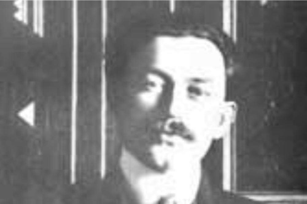 VOLEO JE DVE ŽENE I OSLOBODIO KOSOVO! Ovo je priča o pesniku i diplomati koji je bio i TAJNI AGENT