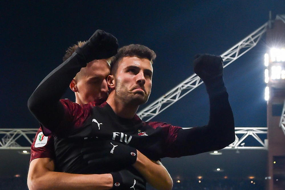 LACIO, MILAN I JUVE U ČETVRTFINALU: Zlatna rezerva Kutrone postigao golčinu iz voleja za TV špice!