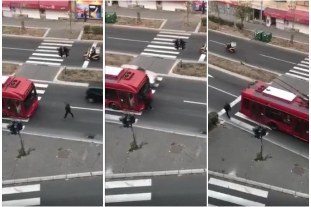 HODAO POSRED ULICE, PA SE ZAKUCAO U TROLU: Udario je svom snagom, ali prolaznici su se tek tad zaprepastili (VIDEO)