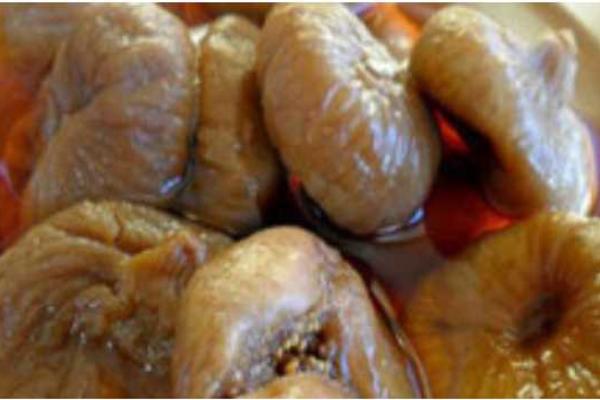 TAKO JE JEDNOSTAVNO, A NISMO ZNALI: Prirodan način uklanjanja BAKTERIJA u ŽELUCU i to za 2 DANA!