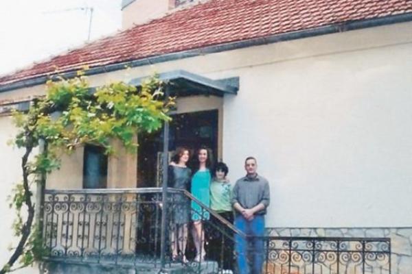 OSEĆAMO SE KAO JEVREJI U NACISTIČKOJ NEMAČKOJ: Ćitići tvrde da su prevareni! PRODALI SU NAM KUĆU DA NE ZNAMO!