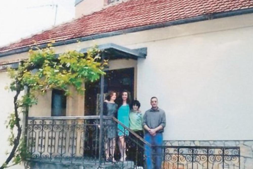 OSEĆAMO SE KAO JEVREJI U NACISTIČKOJ NEMAČKOJ: Ćitići tvrde da su prevareni! PRODALI SU NAM KUĆU DA NE ZNAMO!