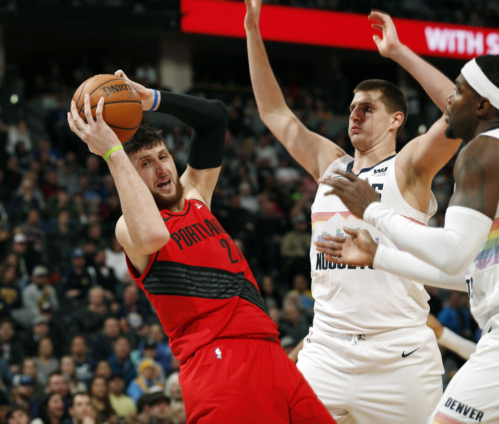 Duel Nikole Jokića i Jusufa Nurkića 