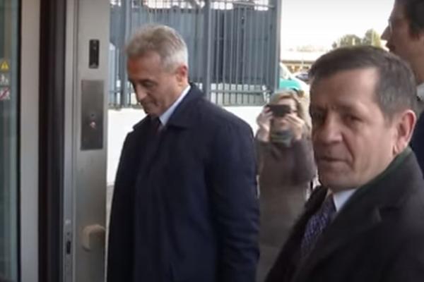 SASLUŠANJE ZAVRŠENO, ALI SE NASTAVLJA: Albanski zločinac i sutra pred HAŠKIM SUDOM (VIDEO)