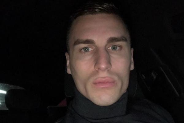 VRANJEŠ OPET ŽESTOKO UDARIO: Poslao Karleuši novu poruku, rešio da Tošića SRAVNI SA ZEMLJOM!