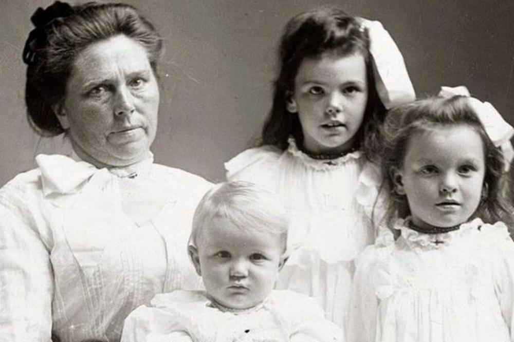 LEŠEVE SVOJIH MUŽEVA JE BACALA SVINJAMA! Ovo je prva CRNA UDOVICA, ubijala je i svoju decu!