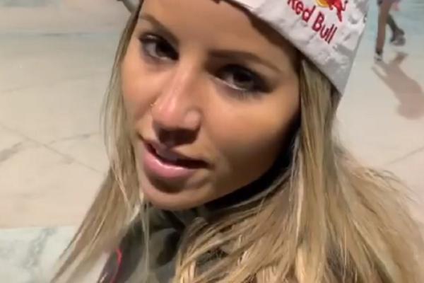 NEJMAR OTKRIO KO MU JE DEVOJKA: Fudbaler smuvao brazilsku bombu! Pogledajte samo šta Leticija radi sa skejtom!