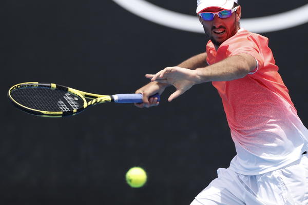 SRBIN IGRAO SA PUNO OSCILACIJA: Troicki odbranio 15 brejk lopti, ali ipak izgubio!