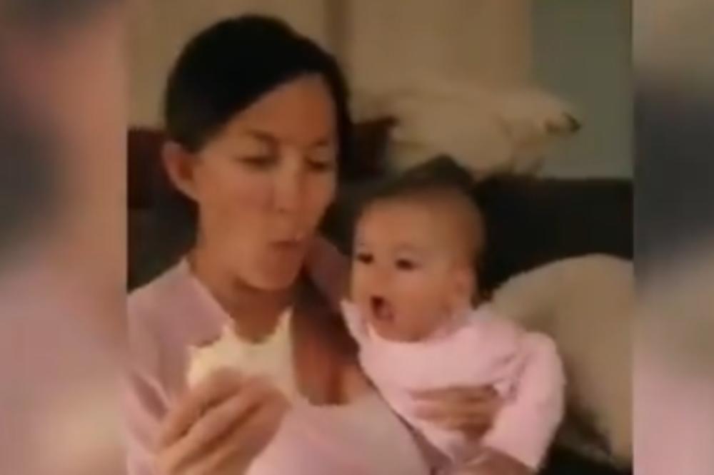 DAJ GRIZ! Ova preslatka beba će vam sigurno ulepšati dan! (VIDEO)