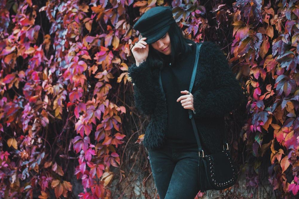 ZABLISTAJTE U SJAJNIM ODEVNIM KOMBINACIJAMA: Obucite se po poslednjoj modi!