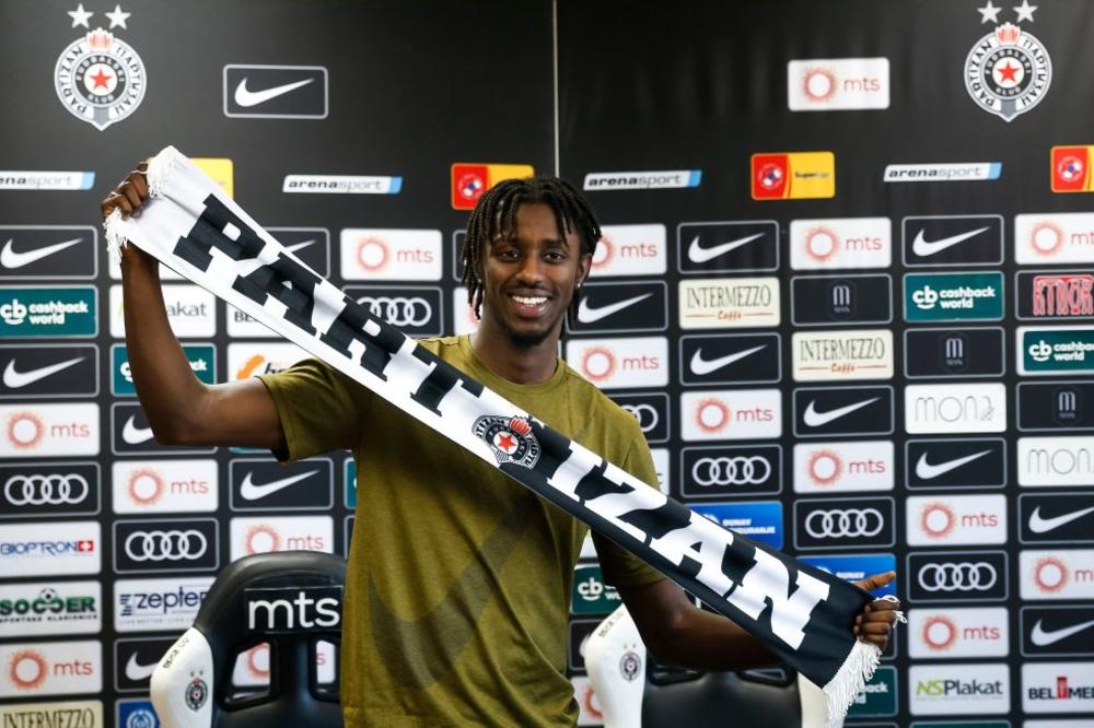 ZOVU ME NEJMAR, ALI NE ZBOG FRIZURE: Novi igrač Partizana otkrio zašto je ostao u Beogradu umesto da ode u Tursku!