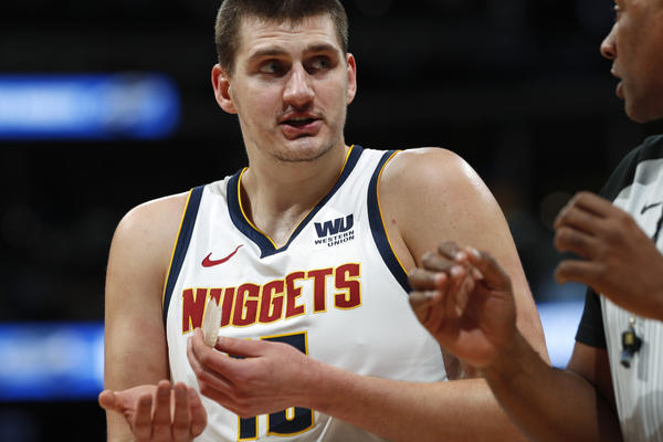 PREKINITE #10YEARSCHALLENGE, IMAMO POBEDNIKA: Nikola Jokić bi sve počistio fotkama od pre 10 godina!