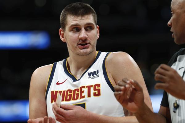 JOKIĆ PREŠAO MILION GLASOVA, ALI DŽABA: Teško će ovako na Ol star, Dončić juri Džejmsa na prvom mestu!