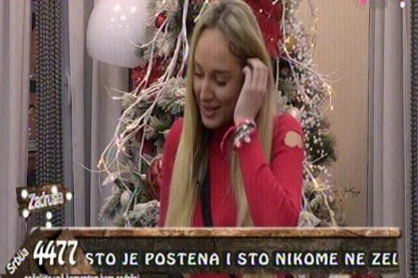 LUNA JE JAVNO PROZVALA: Primetila sam da me izbegavaš otkad sam sa Markom!