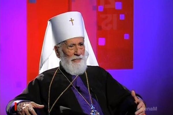 KAKVA BRUKA LAŽNE CRNOGORSKE CRKVE! Pa ovo 2019. godina HRIŠĆANSTVA NE PAMTI!