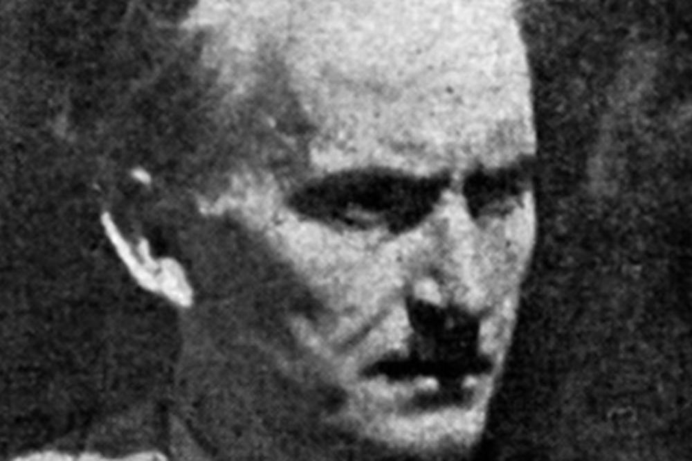 POLITIKIN ZABAVNIK LJOTIĆA PREDSTAVIO KAO HUMANITARCA: Oštre kritike na sramno afirmativno pisanje