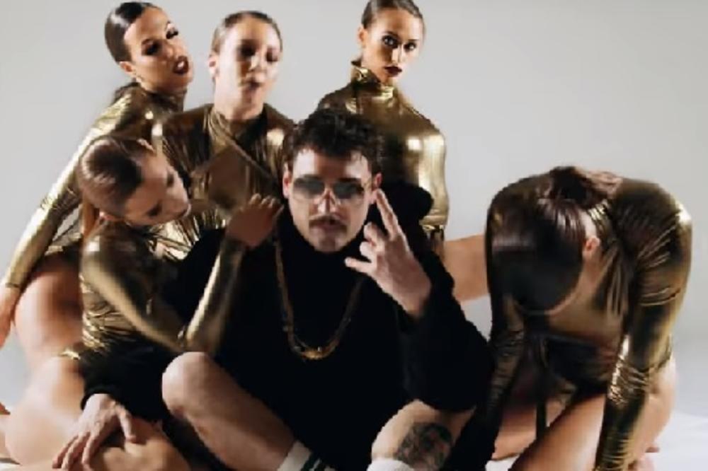 IZVINJENJE LUKI BOJOVIĆU! ON I PORODICA ISPROZIVANI U PESMI!? Ovako izgleda kad se REPER UPLAŠI!? (VIDEO)