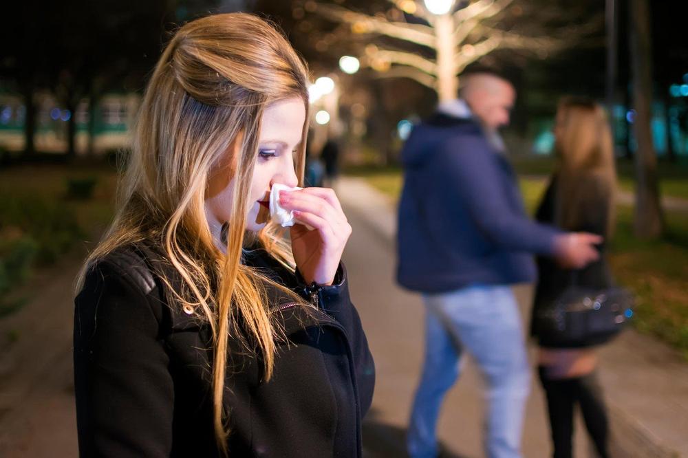 I SUPRUGA I JA SMO IMALI LJUBAVNIKE, a sada sam na samrti i KAJEM SE!