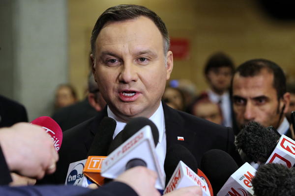 "DA LI JE NEKO OVAKO RAZGOVARAO SA HITLEROM?" Predsednik Poljske uporedio PUTINA sa NACISTIČKIM DIKTATOROM