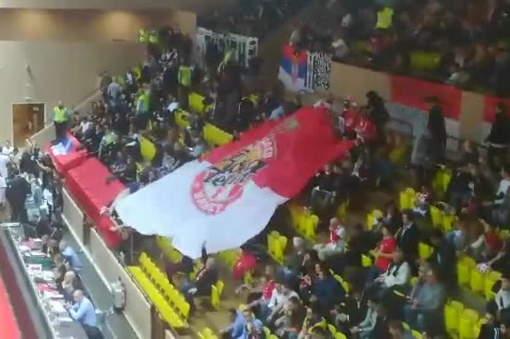 URADILI SU TO PRED NOSOM GROBARIMA: Malo njih sme da uradi ono što su uradili navijači Monaka na meču s Partizanom!