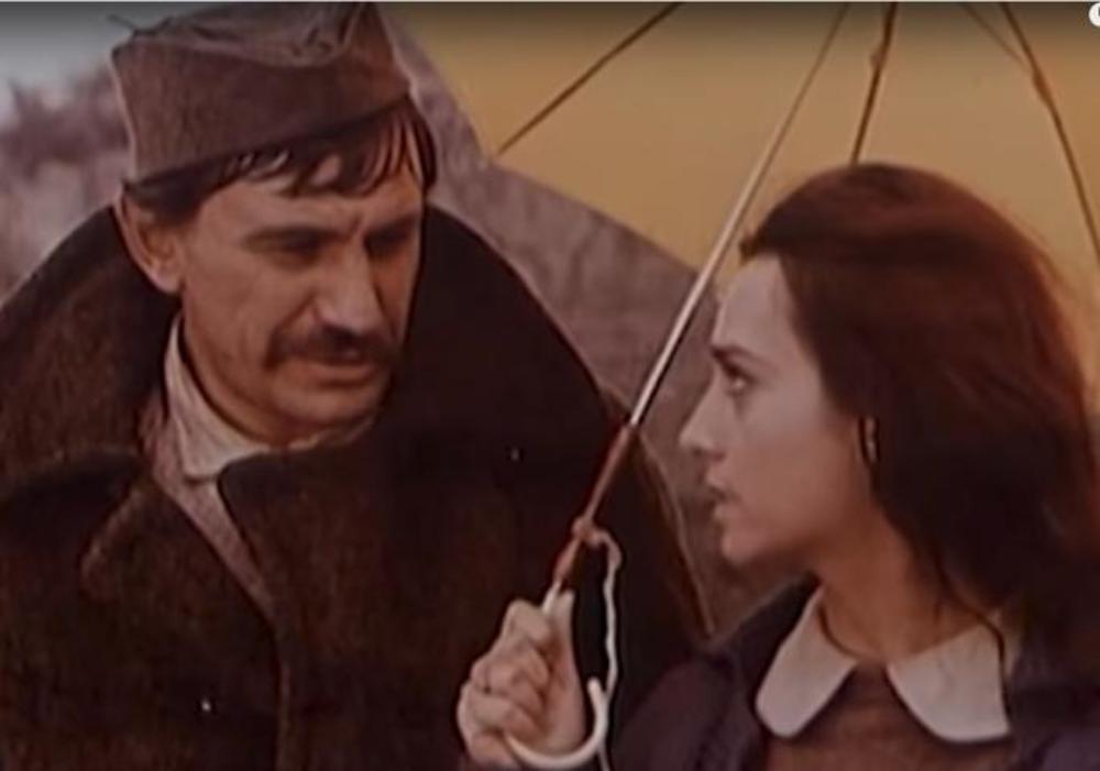 Dragomir Bojanić Gidra, Dina Radmilović