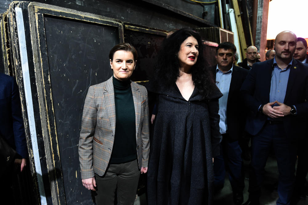 Premijerka u obilasku Narodnog pozorišta  