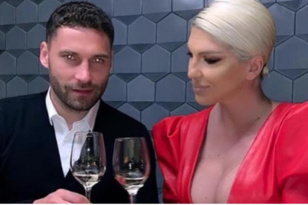 LJUBAV OD PRVOG DANA! OBJAVLJENE ZAJEDNIČKE FOTOGRAFIJE DUŠKA I JELENE: Nikad viđene do sada, zaljubljeni i srećni!