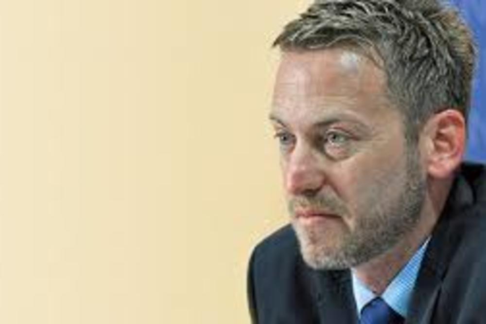 TAČI JE LAŽOV I PREVARANT, PRODAJE ZEMLJU U DAVOSU: Iljir Deda RAZOTKRIO Hašimove PLANOVE