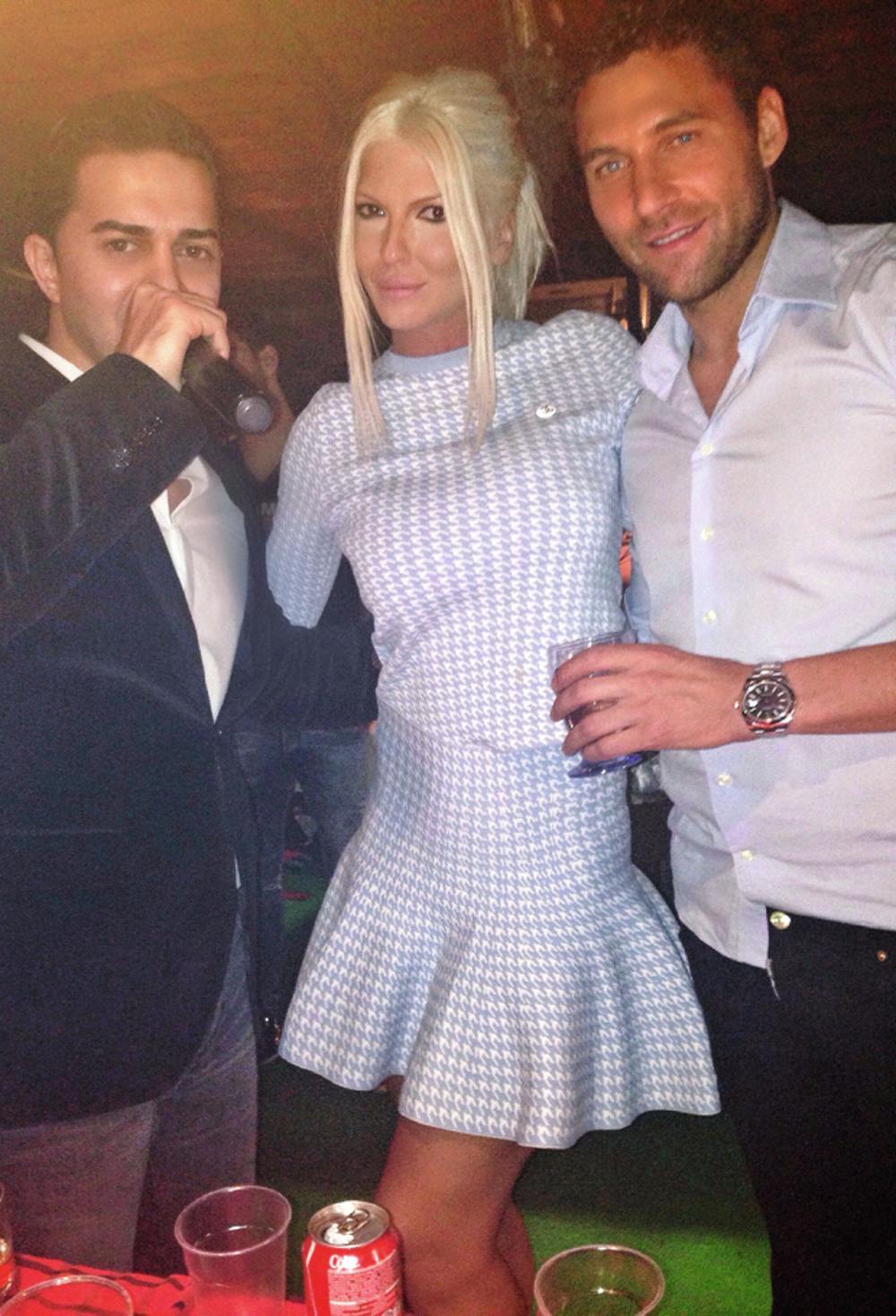 Adil, Jelena i Duško 