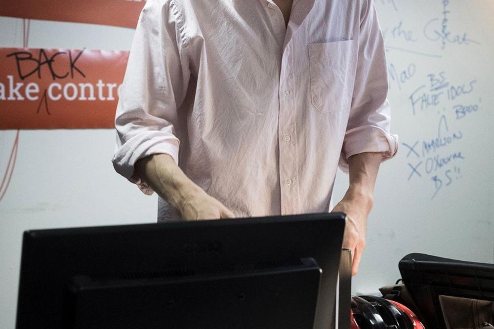 Benedikt Kamberbeč je zvezda novog špijunskog trilera „Kurir“