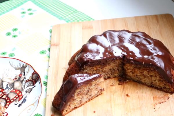 JEFTIN KOLAČ OD KOJEG IDE VODA NA USTA: Sastojke za ovu ČOKOLADNU poslasticu svi imate u kući (RECEPT)