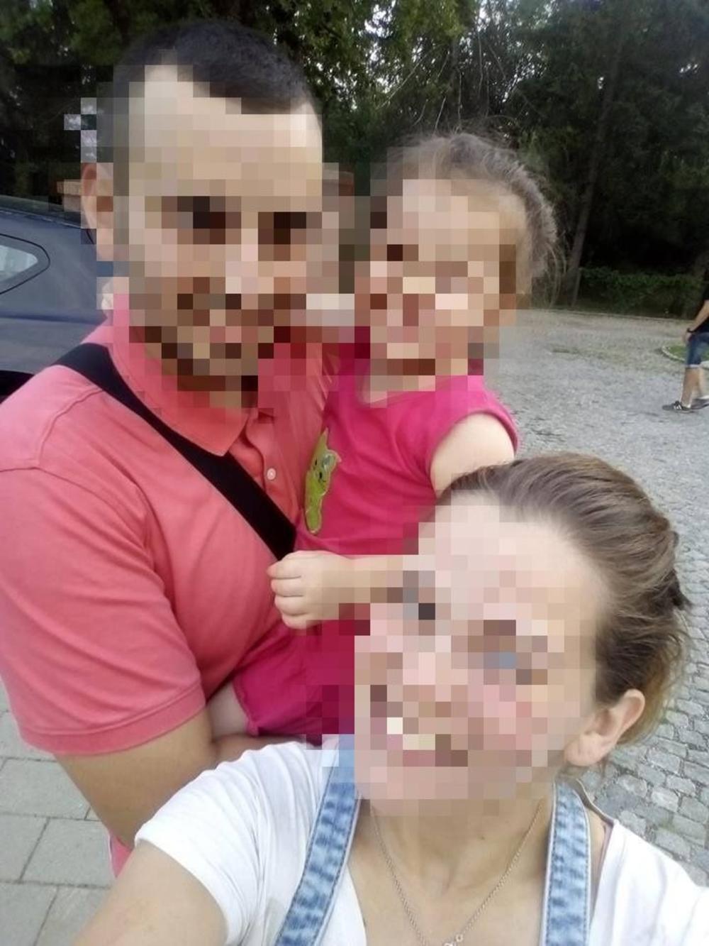 Jovana sa suprugom i bebom    