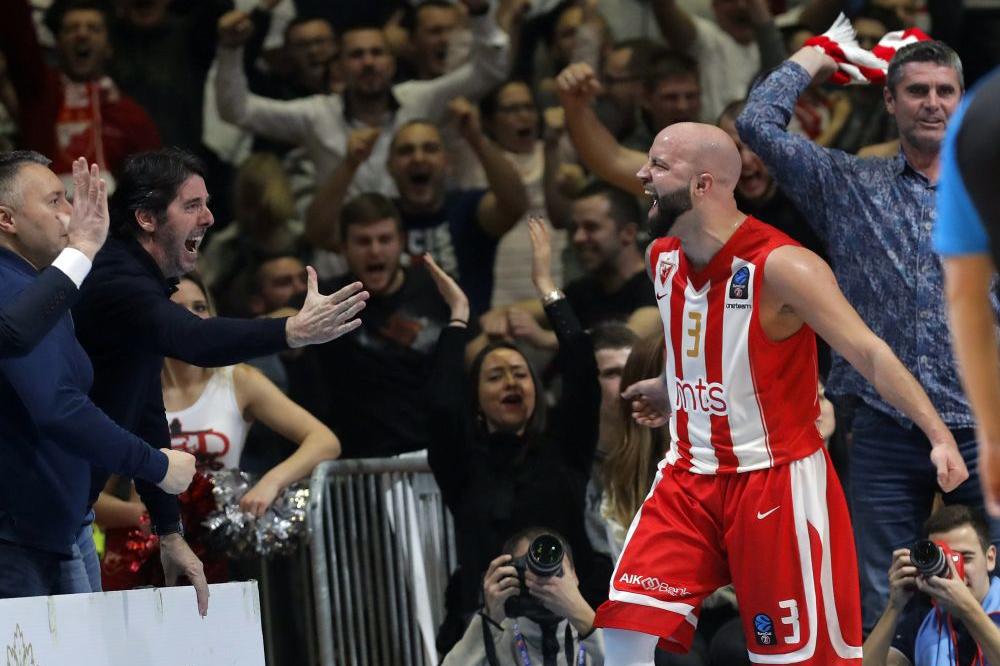 ŠTA MU JE SA OKOM? Filip Čović isprepadao gledaoce kad je davao izjavu na poluvremenu!