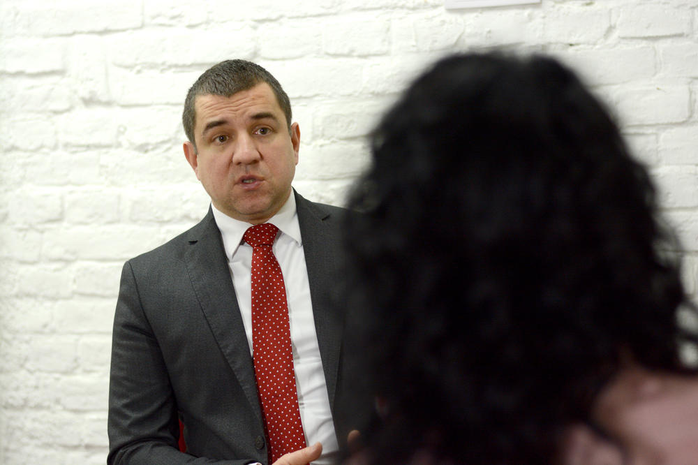 OGRANIČENJE OD 150 NA SAT? PA TO NE POSTOJI NIGDE U SVETU! Okanović o predlogu koji je podelio Srbiju