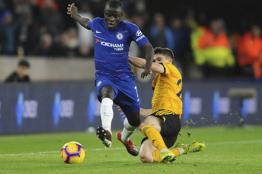 HIT! Plakaćete od smeha kada vidite šta je uradio Kante! Zaboravio u trenutku kojim sportom se bavi! (VIDEO)